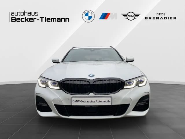 BMW 330 330e M-Sport Touring xDrive