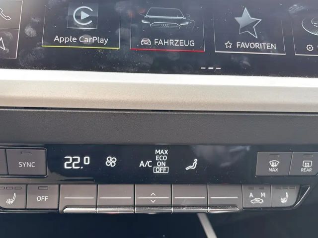 Audi Q4 e-tron Business