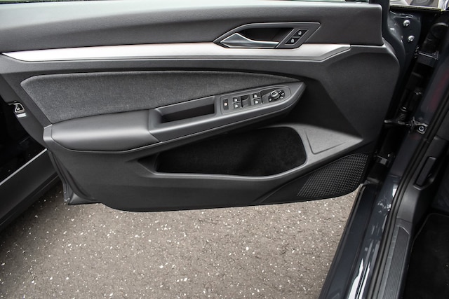 Volkswagen Golf 1.5 TSI Variant