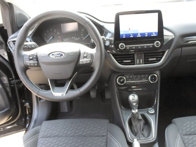 Ford Puma EcoBoost Titanium