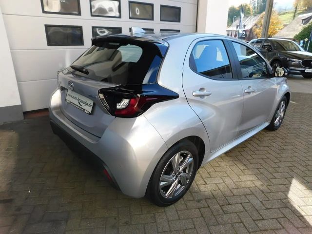 Mazda 2 Exclusive-line