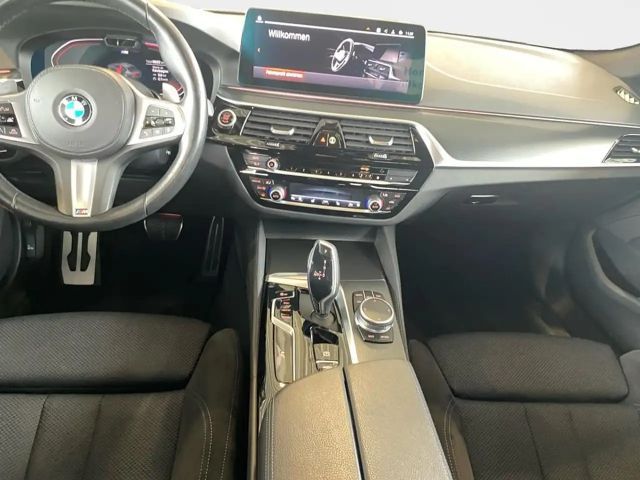 BMW 520 M-Sport Sedan