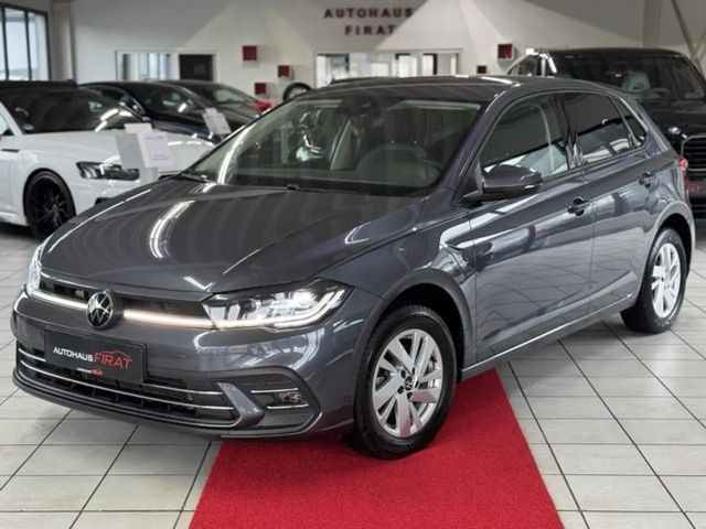 Volkswagen Polo 1.0 TSI DSG Style