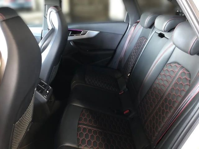 Audi RS4 RSPaketEssentials*Dynamiklenkung*RSSportfahrwerkPl