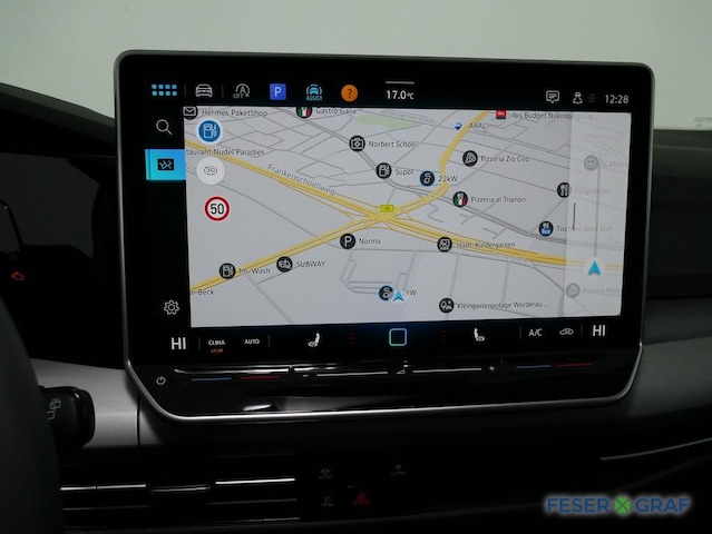 Volkswagen Golf 1.5 eTSI DSG Life Variant