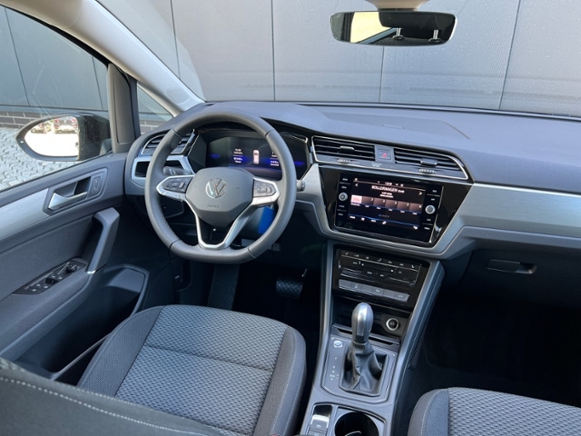 Volkswagen Touran 1.5 TSI DSG