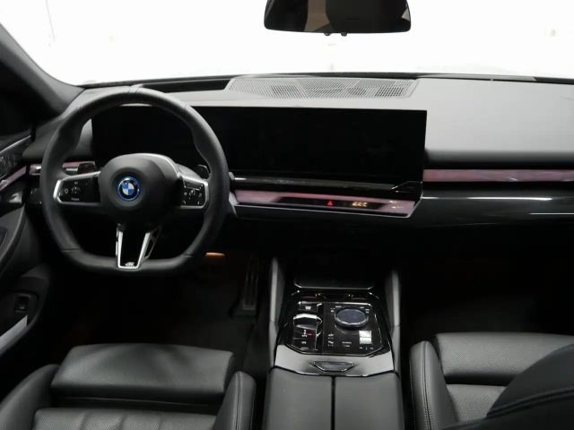 BMW 550 M-Sport Sedan xDrive