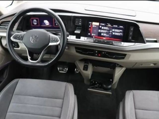 Volkswagen Multivan 2.0 TDI DSG Lang Style T7