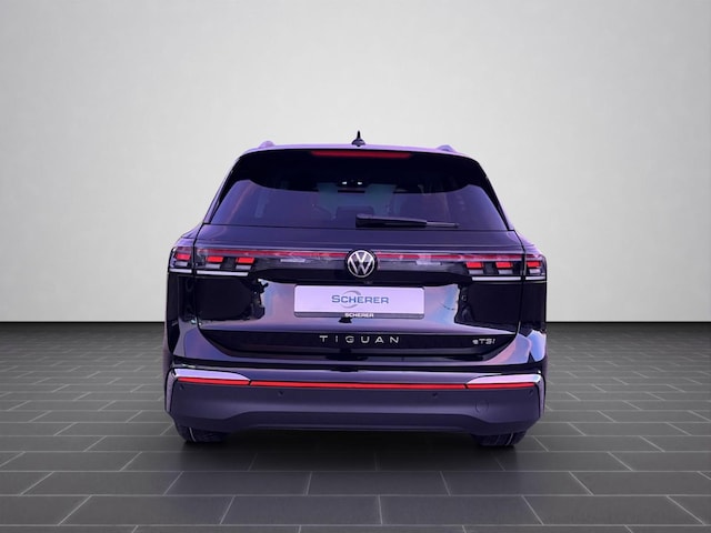 Volkswagen Tiguan DSG Elegance Elegance