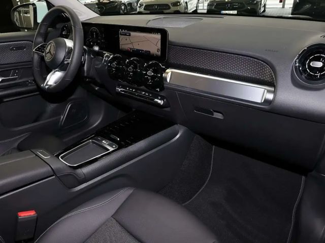 Mercedes-Benz GLB 220 4MATIC GLB 220 d