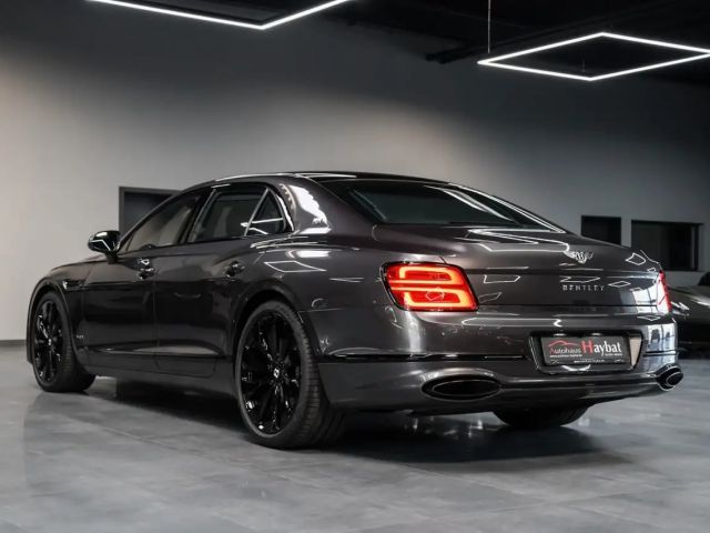 Bentley Flying Spur W12