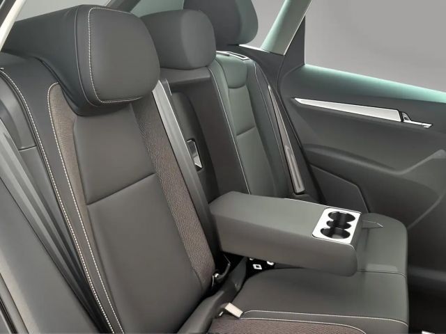 Skoda Karoq 1.5 TSI Ambition