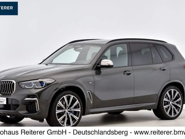 BMW X5 M50i xDrive
