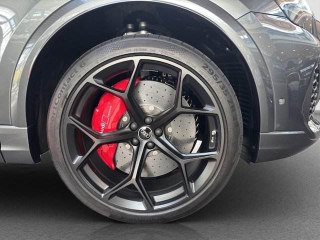 Audi RS Q8 Performance Quattro