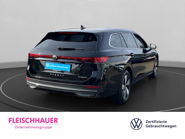 Volkswagen Passat AHK el. ErgoActive LED RFK Carplay VC ACC Lane PLA SideAss CCS