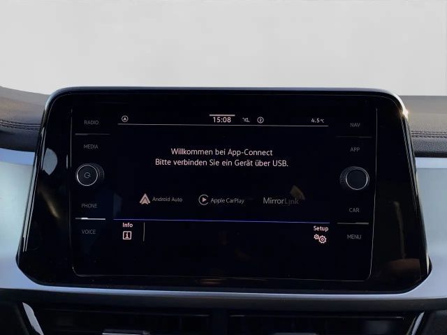 Volkswagen T-Roc 1.5 TSI DSG Life