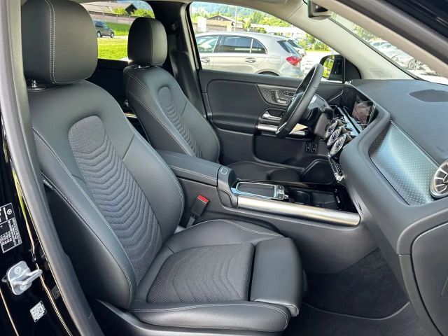 Mercedes-Benz GLA 250 GLA 250 e