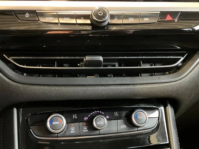 Opel Grandland X 1.6 Turbo