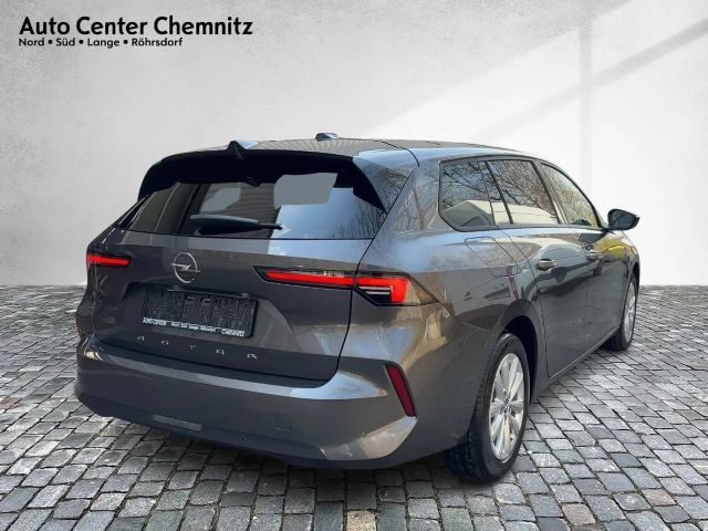 Opel Astra Edition Sports Tourer