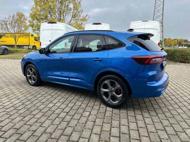 Ford Kuga Hybrid ST Line X