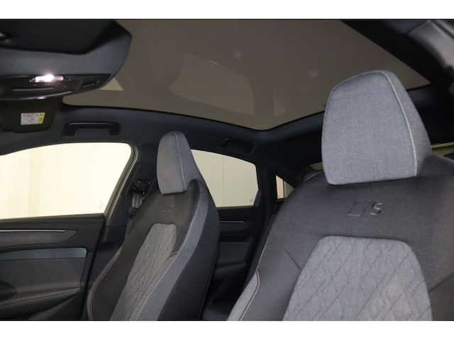 Audi A6 e-tron Quattro