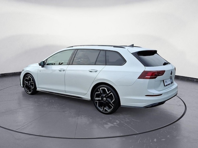 Volkswagen Golf 1.5 TSI R-Line Variant