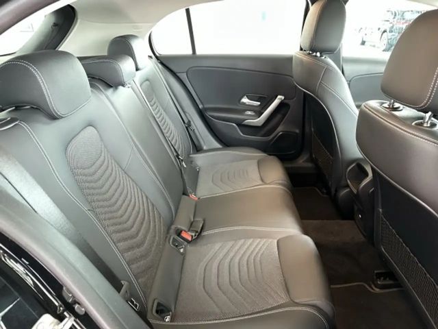 Mercedes-Benz A 180 Progressive