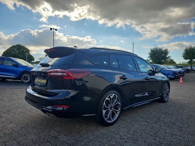 Ford Focus ST Line Wagon