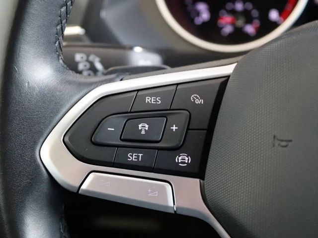 Volkswagen Tiguan DSG IQ.Drive Life