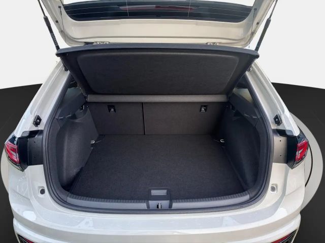 Volkswagen Taigo 1.0 TSI DSG R-Line