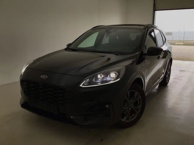 Ford Kuga Hybrid ST Line X