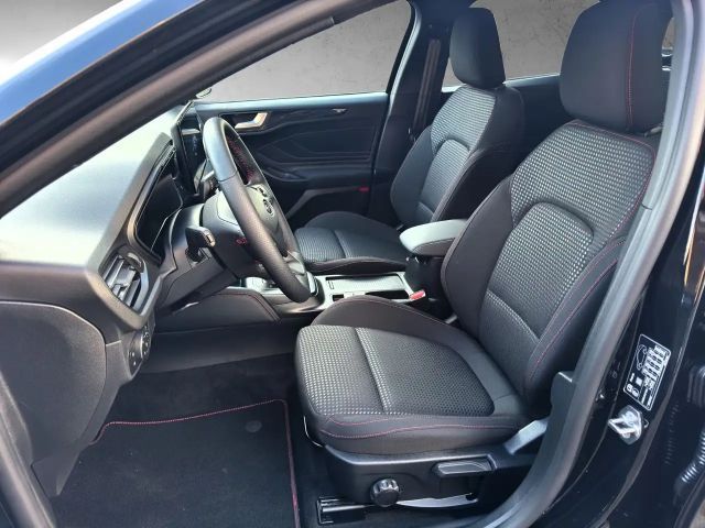 Ford Focus ST Line Wagon