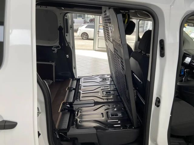 Opel Combo COMBO Cargo DOKA XL 1,5 101PS 6G Schalter 5 Sitze