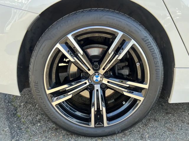 BMW 320 320d M-Sport Touring