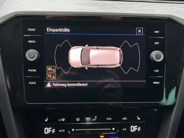 Volkswagen Passat 1.5 TSI Business DSG Variant