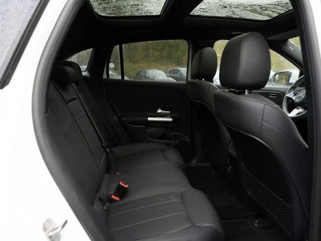 Mercedes-Benz EQA 350 4MATIC Progressive