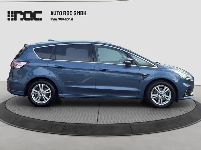 Ford S-Max Titanium