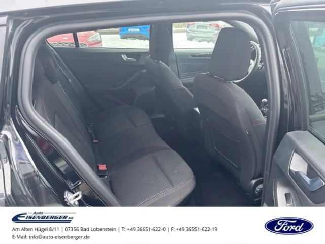 Ford Focus ST Line Wagon