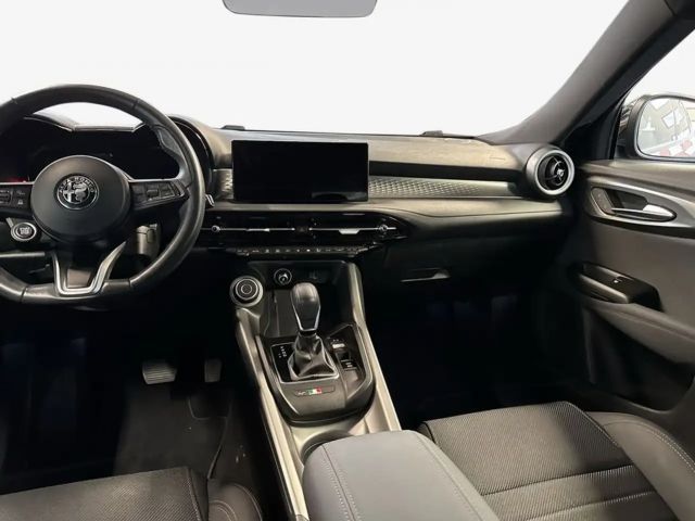 Alfa Romeo Tonale Hybrid