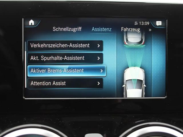 Mercedes-Benz GLA 200 4MATIC GLA 200 d