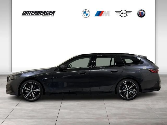 BMW 540 540d M-Sport Touring xDrive