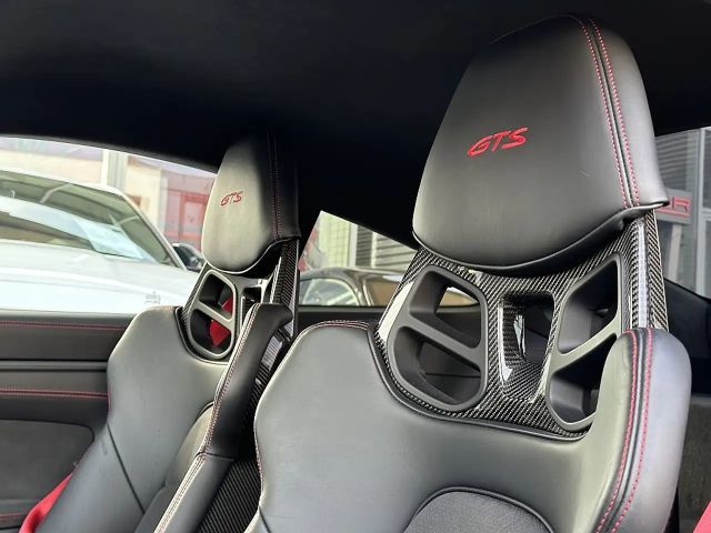 Porsche 911 Carrera Coupé GTS