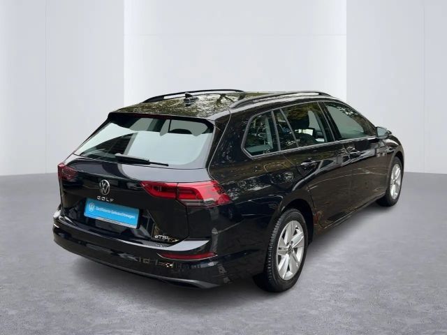 Volkswagen Golf DSG Golf VIII Life Variant