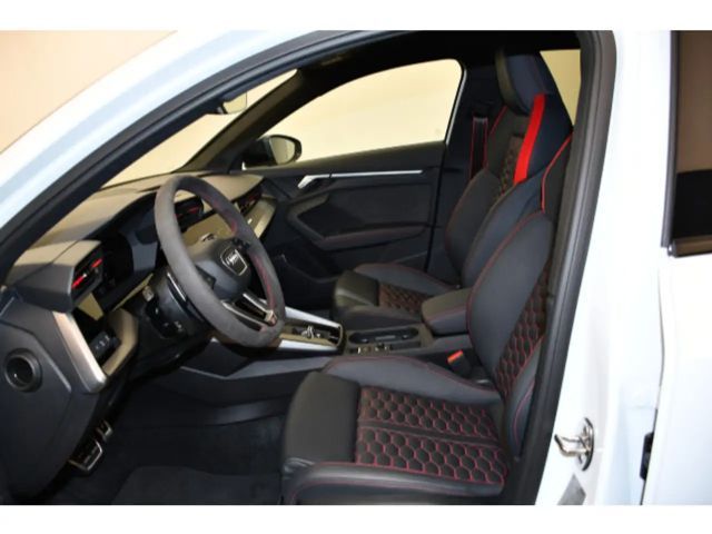 Audi RS3 Quattro S-Tronic Sedan