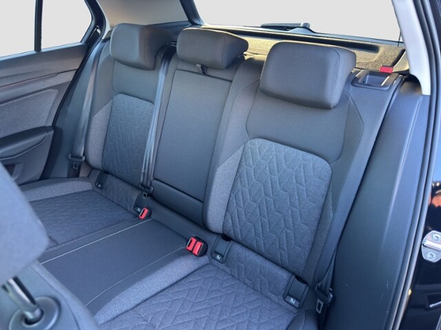 Volkswagen Golf 1.5 TSI Golf VIII Move