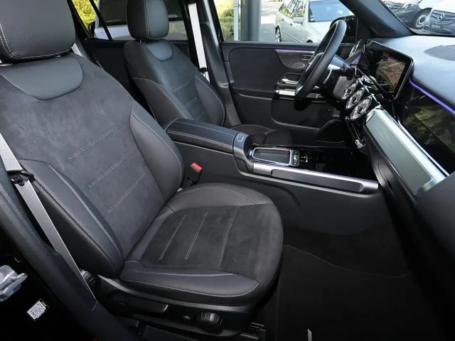 Mercedes-Benz GLB 200 AMG Line