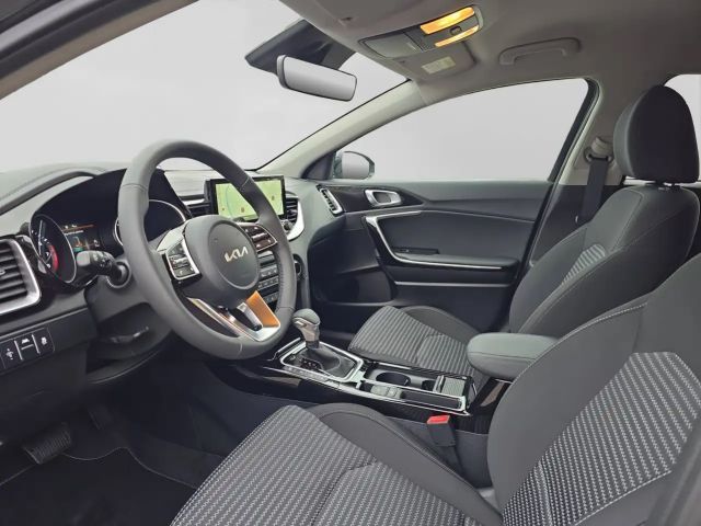 Kia Ceed CEED_SW 1.5T 48V DCT 140 ULTIMATE EDITION STY*JBL*