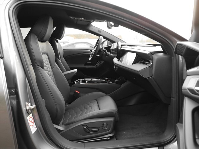 Audi A6 e-tron Avant Quattro