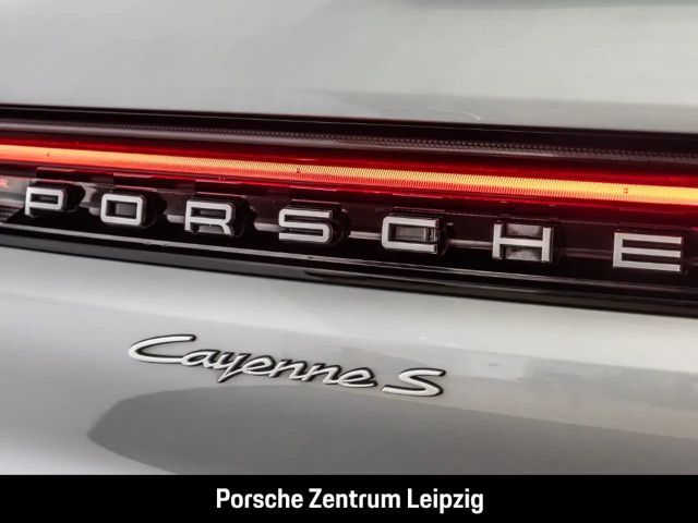 Porsche Cayenne E-Hybrid S