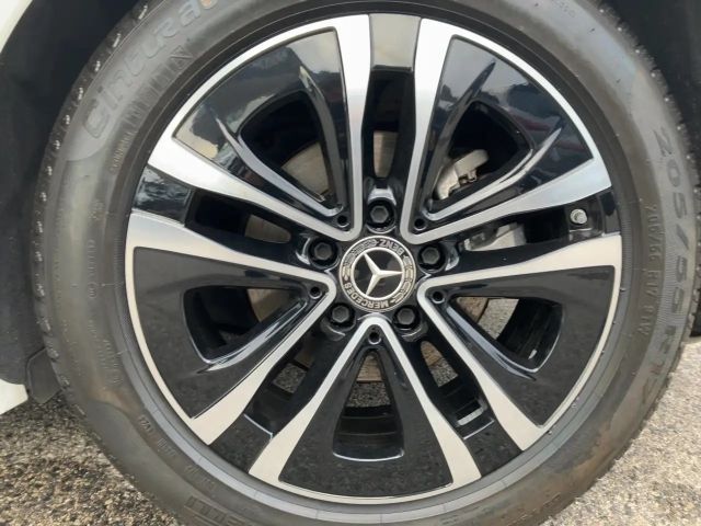 Mercedes-Benz A 180 Progressive